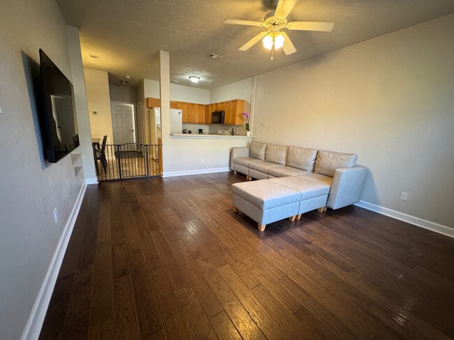 3400 Old Bainbridge Rd in Tallahassee, FL - Building Photo - Building Photo