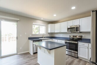 11183 Latigo Ln in Parker, CO - Foto de edificio - Building Photo