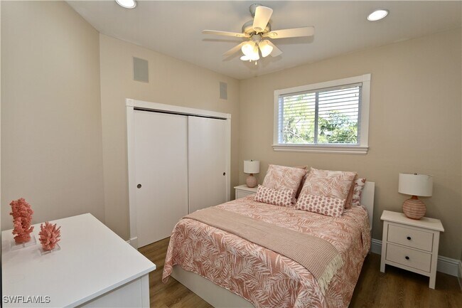 2855 Coach House Way in Naples, FL - Building Photo - Building Photo