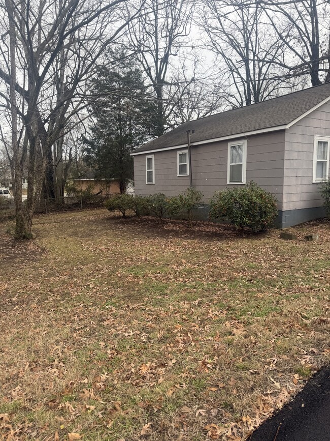 112 Garfield Ave in Florence, AL - Building Photo - Building Photo