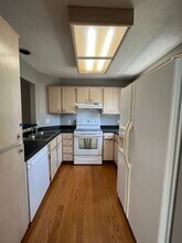 1717 Champions Dr in Nashville, TN - Building Photo - Building Photo