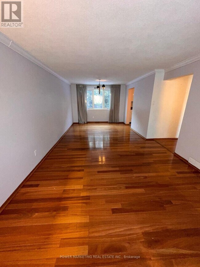 19 Brydon Ct in Ottawa, ON - Building Photo - Building Photo