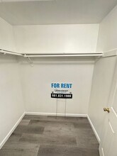 Cozy 3-Bedroom, 2-Bathroom Home in North Bakersfield in Bakersfield, CA - Building Photo - Building Photo