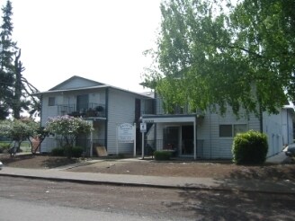 The Alicia Apartments in Portland, OR - Foto de edificio - Building Photo