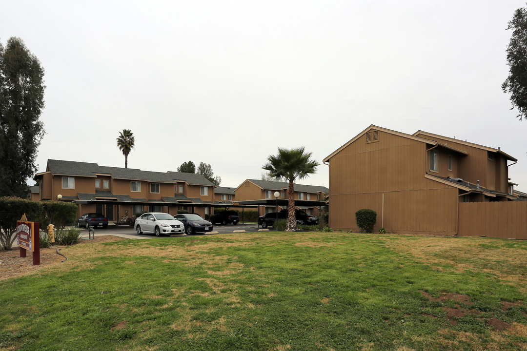 Countryside II in Ramona, CA - Building Photo