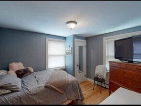 71 Wilshire St, Unit 2 in Winthrop, MA - Building Photo - Building Photo