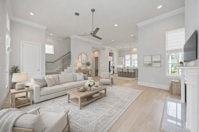 property at 610 Delmar St