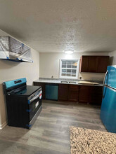 1176 Tatesbrook Dr in Lexington, KY - Foto de edificio - Building Photo