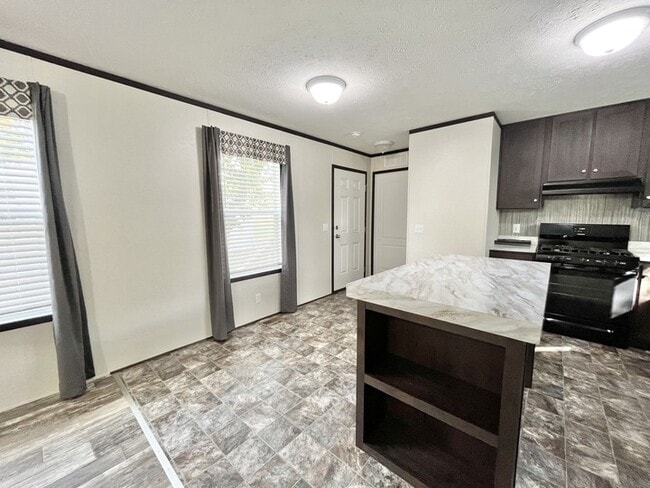 3701 2nd St in Coralville, IA - Building Photo - Building Photo