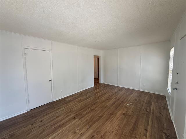 4914 Donnelly Ave in Fort Worth, TX - Building Photo - Building Photo