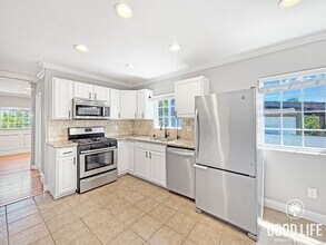 4212 Hamilton St in San Diego, CA - Foto de edificio - Building Photo