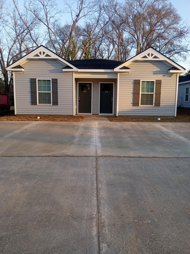 property at 871 State Rd S-38-982