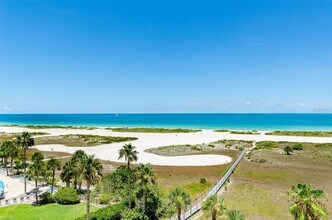 1250 Gulf Blvd, Unit 703 in Clearwater, FL - Building Photo - Building Photo