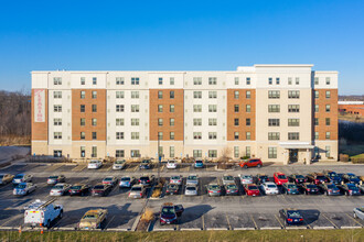 Residences at Fountain Square in Waukegan, IL - Building Photo - Building Photo