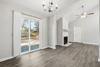 8232 Pleasant Ridge Dr in Charleston, SC - Building Photo - Building Photo