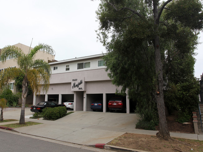 11627 Mayfield Ave in Los Angeles, CA - Building Photo - Building Photo