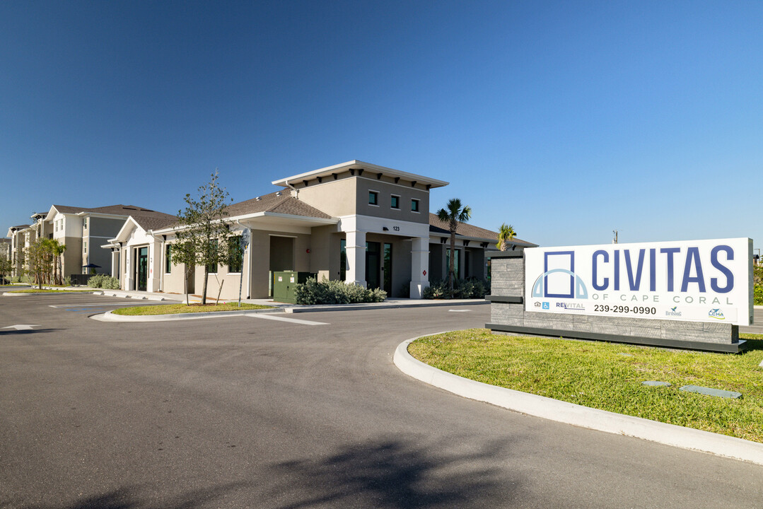 Civitas of Cape Coral in Cape Coral, FL - Foto de edificio