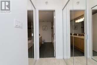 1199 Marinaside Crescent in Vancouver, BC - Building Photo - Building Photo