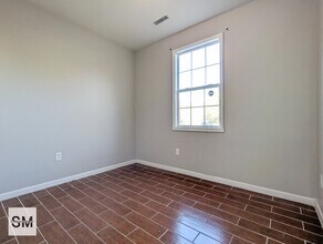 711 Tola Ct in Summerfield, MD - Building Photo - Building Photo