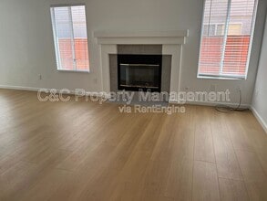 1046 St Raphael Dr in Bay Point, CA - Building Photo - Building Photo