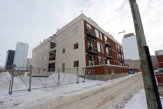 Excelsior Lofts in Edmonton, AB - Building Photo - Building Photo