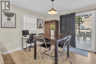17 Arthur St in Woodstock, ON - Building Photo - Building Photo