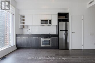 68 Shuter St in Toronto, ON - Building Photo - Building Photo