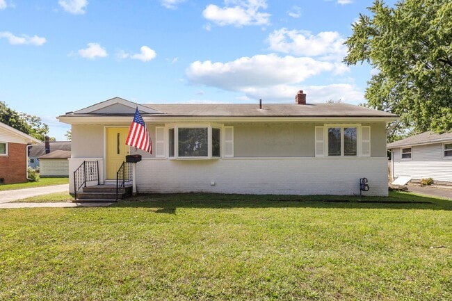 1237 Shanley Dr in Columbus, OH - Foto de edificio - Building Photo