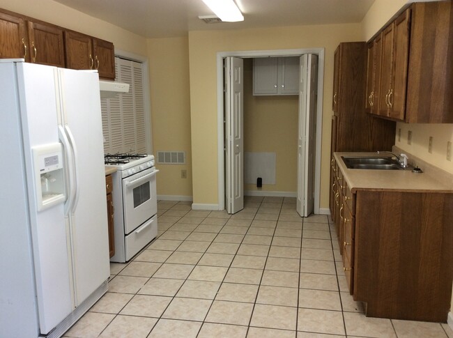 5140 E 62nd St in Indianapolis, IN - Building Photo - Building Photo