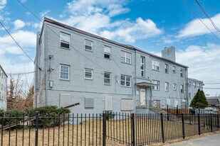 2844 Langston Pl SE in Washington, DC - Building Photo