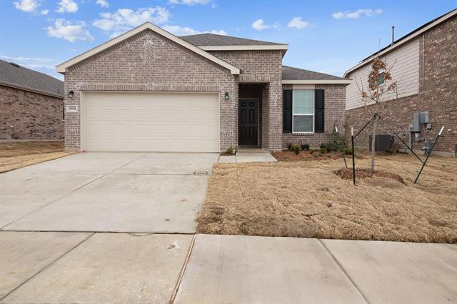 804 Cormorant St in Princeton, TX - Foto de edificio