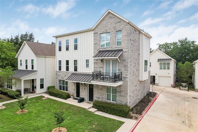 property at 2624 Metcalfe Rd