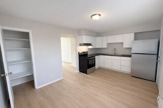 2860 Taft Ave SW in Wyoming, MI - Building Photo - Building Photo