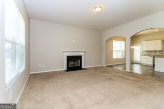 808 Stable View Loop in Dallas, GA - Building Photo - Building Photo