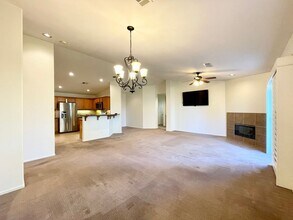 30648 Vía Pared in Thousand Palms, CA - Building Photo - Building Photo