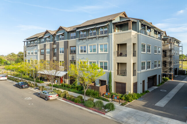 Gala At The Cannery in Davis, CA - Foto de edificio - Primary Photo