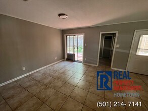 5709 Chaucer Ln in Little Rock, AR - Building Photo - Building Photo