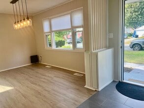 7 Greenwood Rd in Northborough, MA - Building Photo - Building Photo