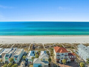 9618 Beach Blvd in Panama City Beach, FL - Building Photo - Building Photo
