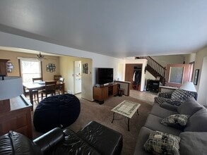 248 Johns St in Delafield, WI - Building Photo - Building Photo