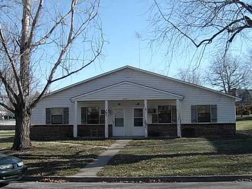 403 Gordon St in Concordia, MO - Building Photo