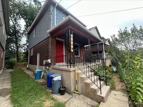 6409 Nicholson St in Pittsburgh, PA - Building Photo - Building Photo