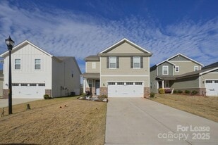 547 Sitka Dr in York, SC - Building Photo