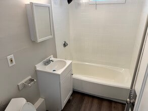 66 Mattoon St in Springfield, MA - Building Photo - Building Photo