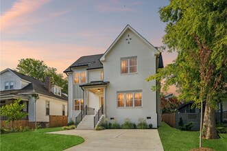 3903 Elkins Ave in Nashville, TN - Building Photo - Building Photo