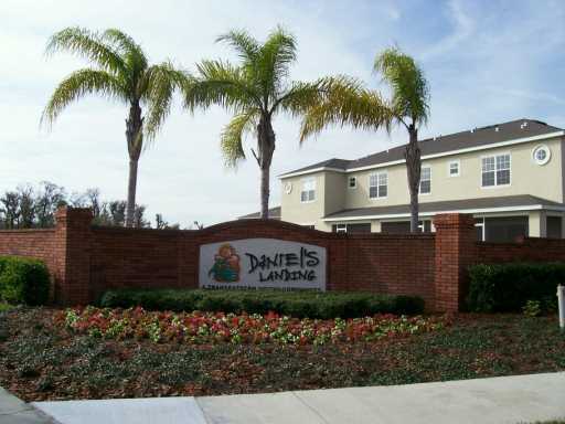 228 Deepcove Rd in Winter Garden, FL - Building Photo