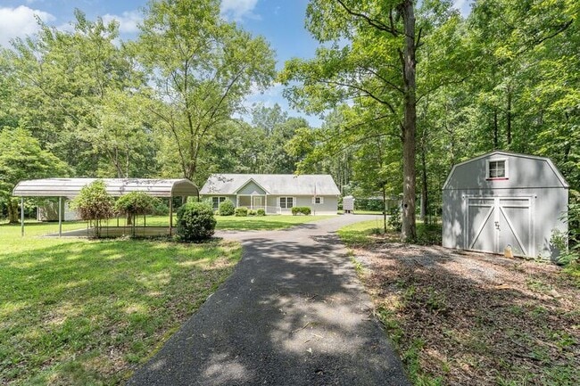 7189 Tumbleweed Pl in Fredericksburg, VA - Building Photo - Building Photo