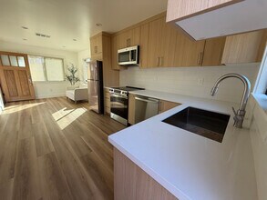 6111 Strickland Ave in Los Angeles, CA - Building Photo - Building Photo