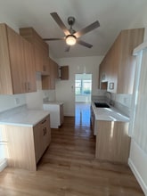 2317-2321 Ocean Park Blvd, Unit 2317- A in Santa Monica, CA - Building Photo - Building Photo