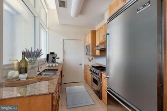 23 S 23rd St, Unit 6C in Philadelphia, PA - Foto de edificio - Building Photo